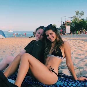 Meet your Posher, Rachel